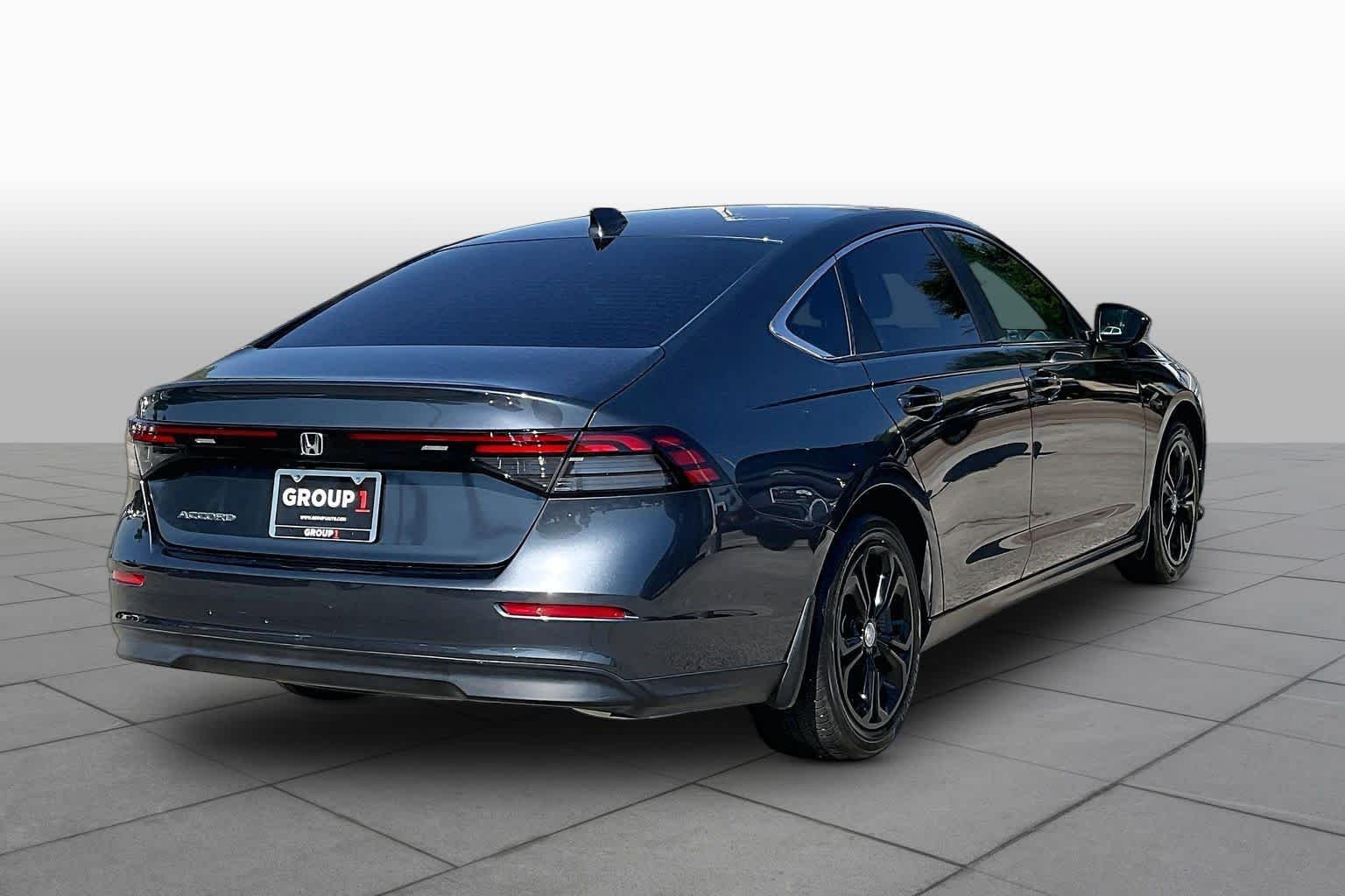 Used 2024 Meteorite Gray Metallic Honda LX image 13