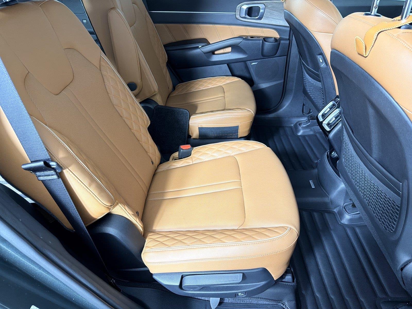 2022 Kia Sorento X-Line SX Prestige - Photo 13