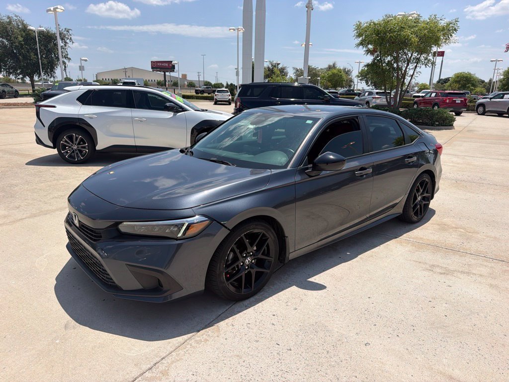 Used 2022  Honda Sport image 1