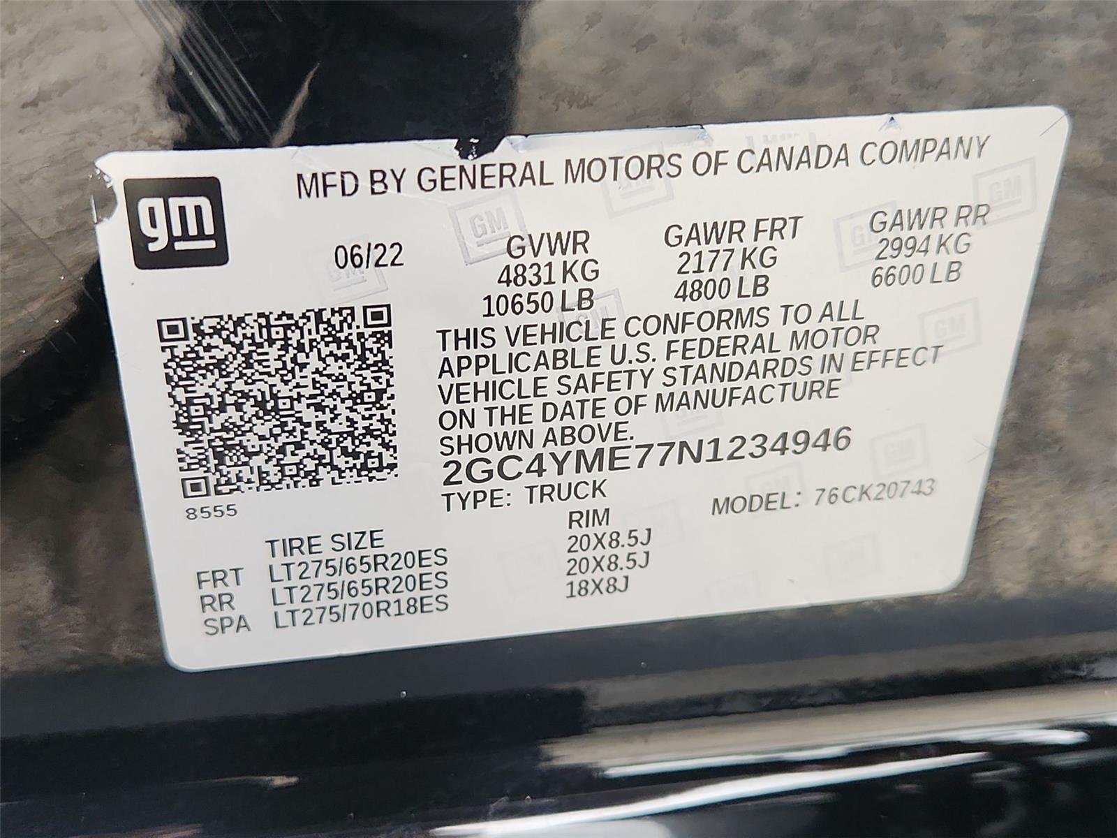 Used 2022 Black Chevrolet Custom image 31
