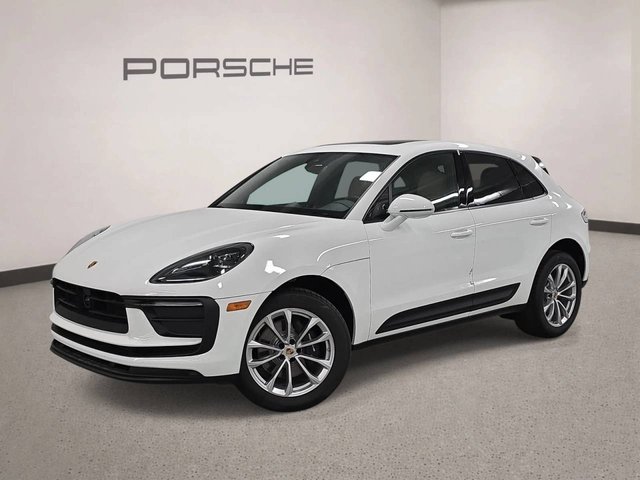 2026 Porsche Macan 