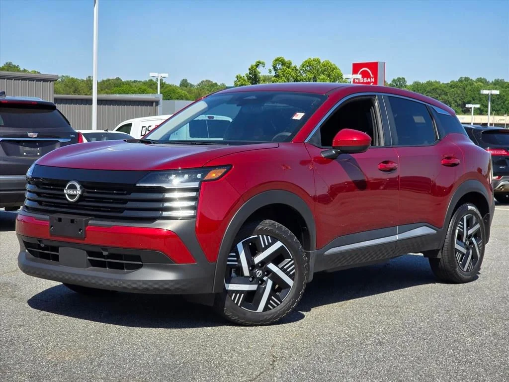 Used 2025 Red Nissan SV image 2