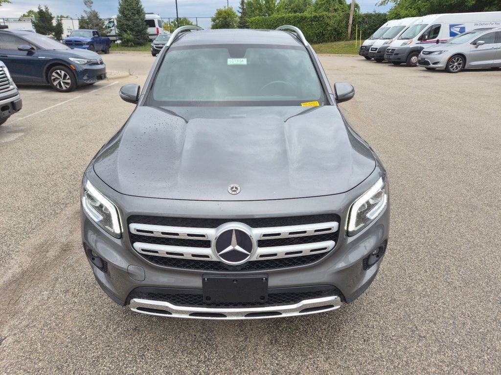 Used 2021 Gray Mercedes-Benz GLB 250 image 2