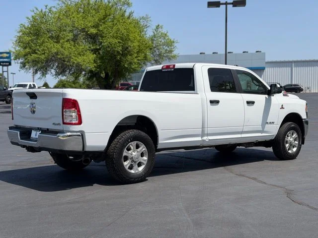 Used 2022 White Ram Big Horn image 7