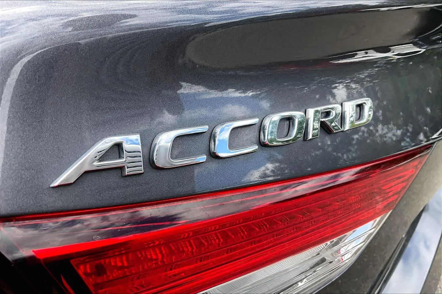 Used 2019 Modern Steel Metallic Honda EX-L 1.5T image 10
