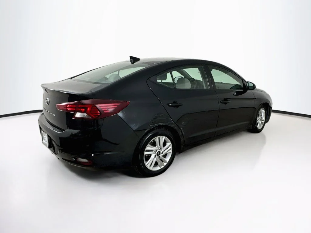 Used 2020 Black Hyundai SEL image 7