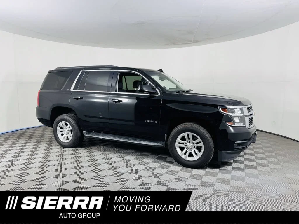 Used 2020 BLACK Chevrolet LT image 1