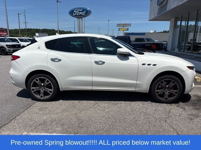 Used 2019 White Maserati  image 5