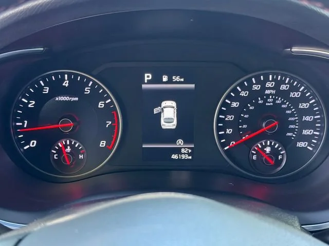 Used 2023 White Kia GT-Line image 26