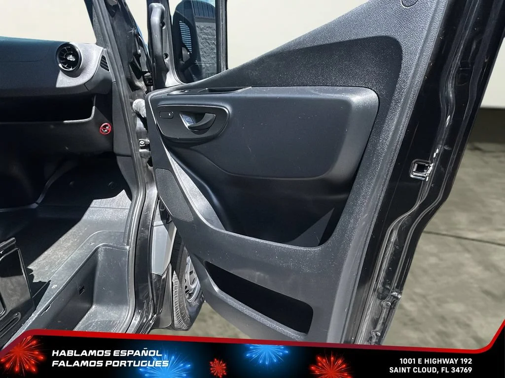 Used 2024 Black Mercedes-Benz Standard Roof 4-Cyl Diesel HO image 27