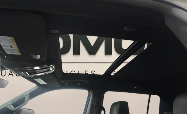 Used 2024 White Jeep Series II image 14
