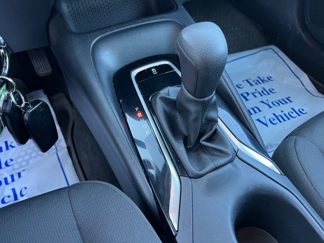 Used 2024  Toyota LE image 18