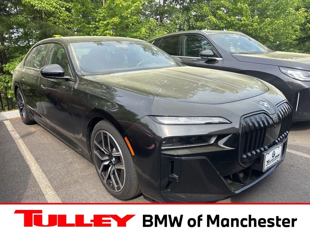 2026 BMW 7 Series 750e xDrive Sedan's photo