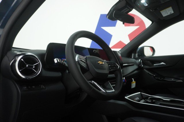 2027 Chevrolet Equinox LT - Photo 18