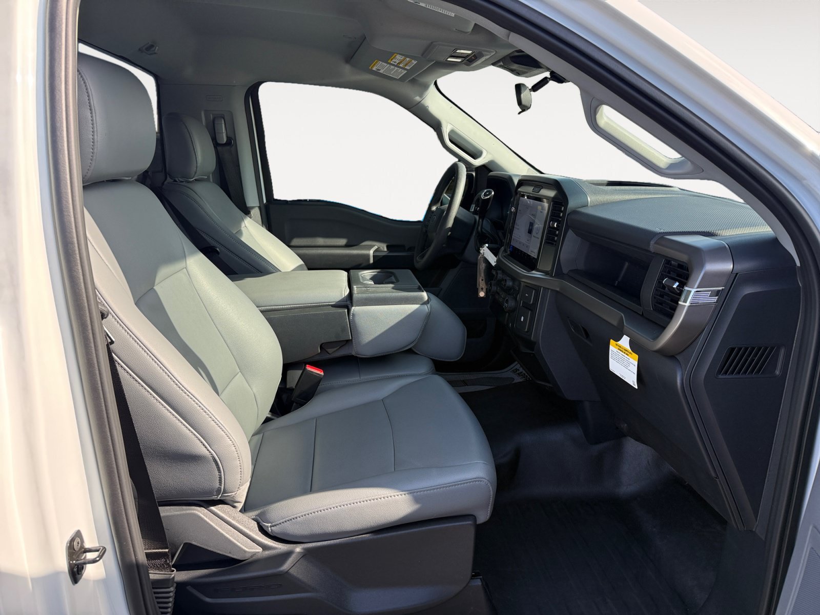 Certified Used 2026 Oxford White Ford XL image 19