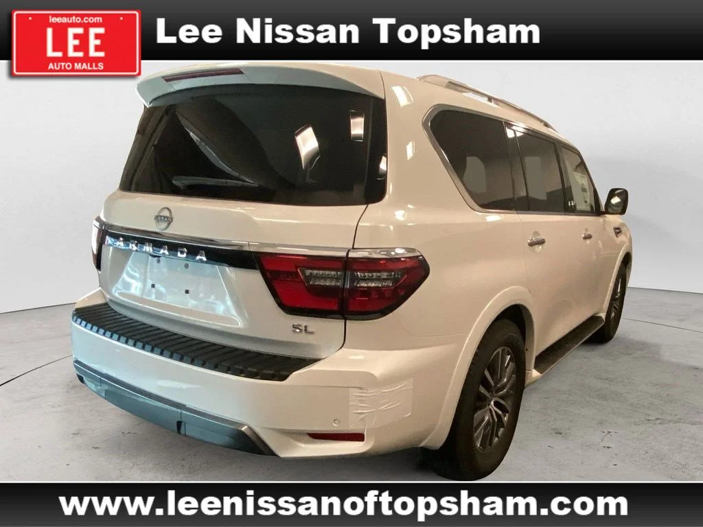 Certified Used 2024 Aspen White Tricoat Nissan SL image 6