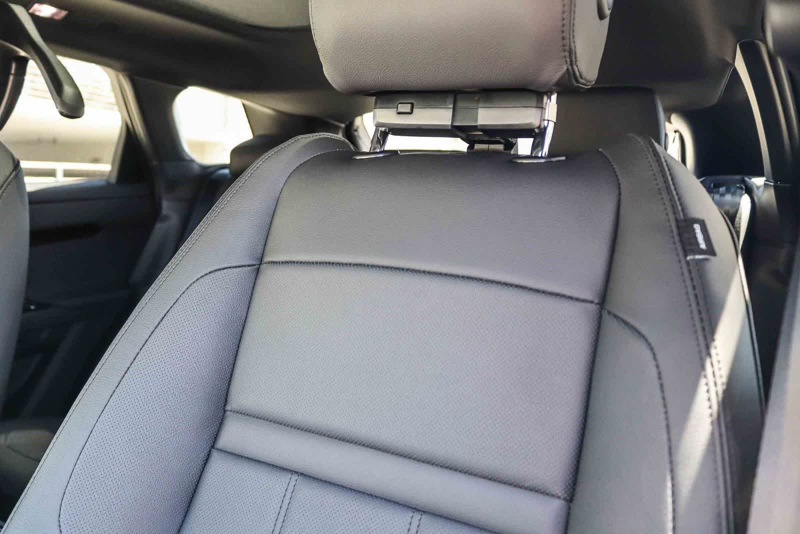 New 2026 Santorini Black Land Rover Core S image 26