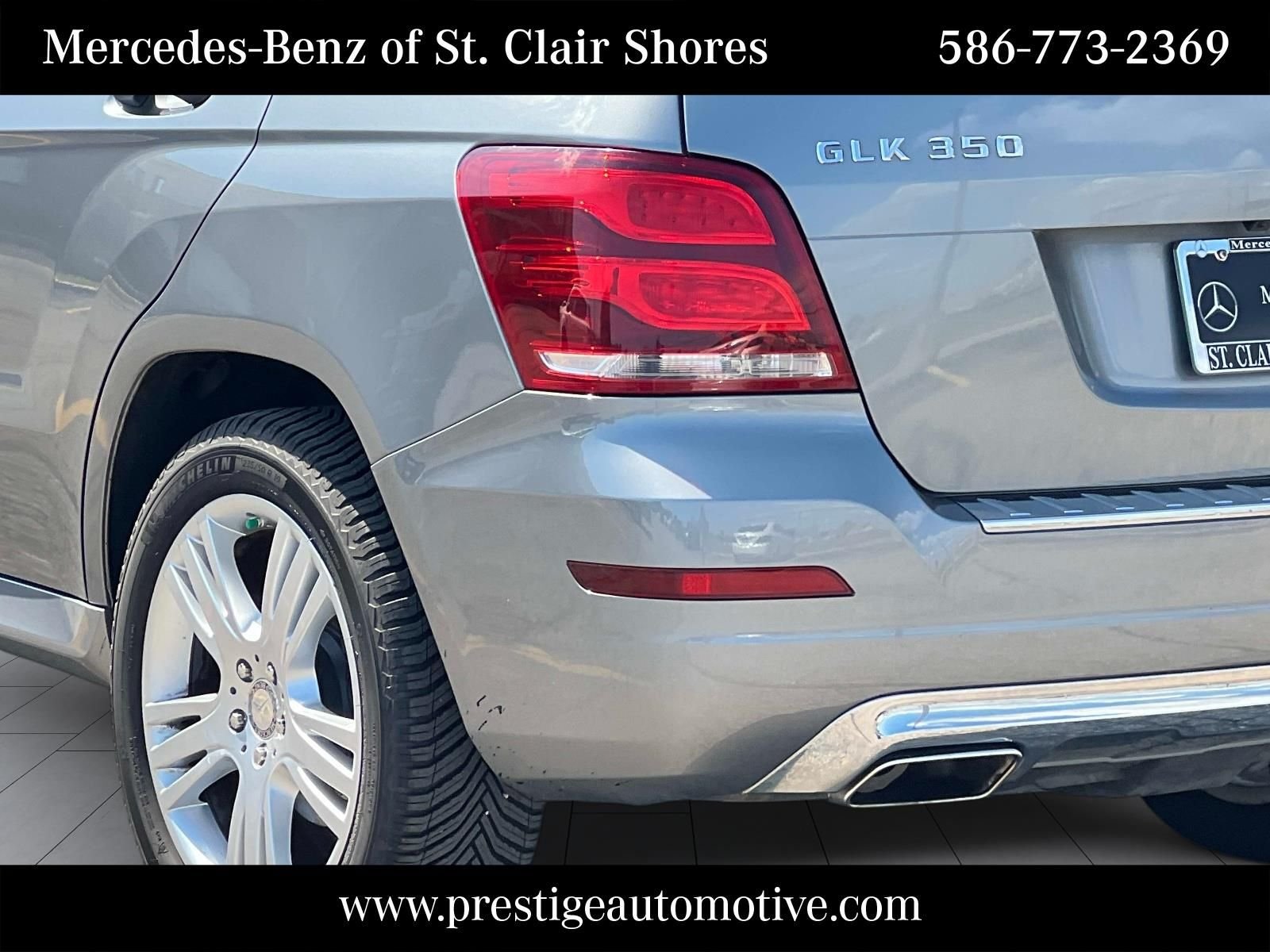 Used 2015 Gray Mercedes-Benz GLK 350 image 4