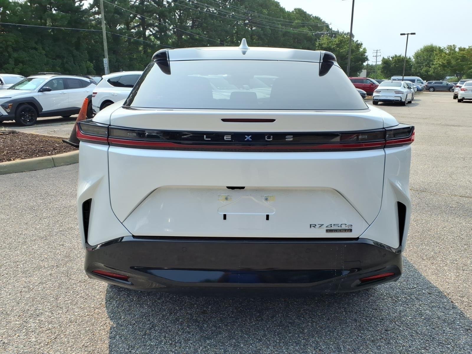 Used 2026 Oxygen White Lexus RZ 450e Premium image 7