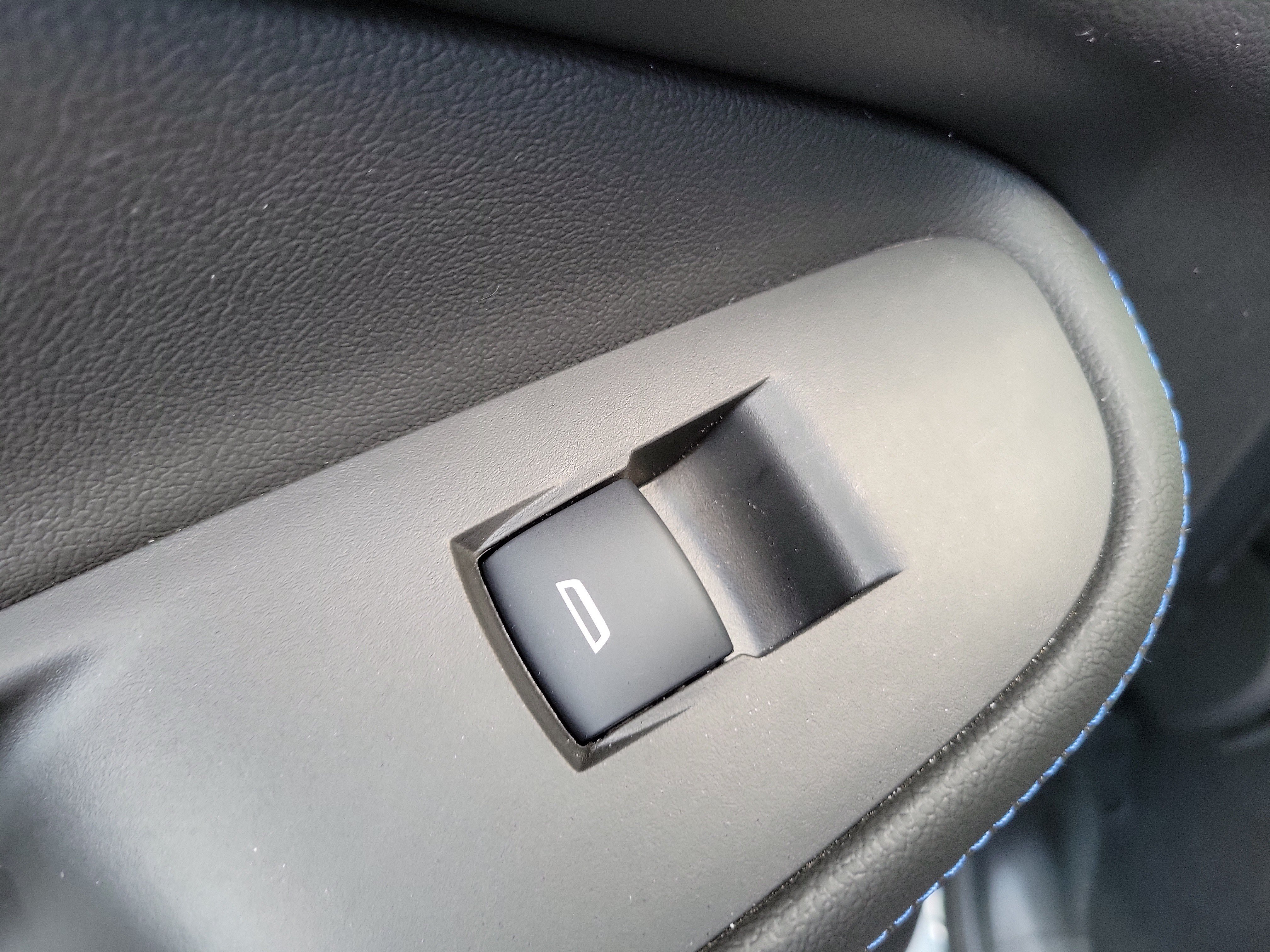 2026 Buick Encore GX Sport Touring - Photo 14