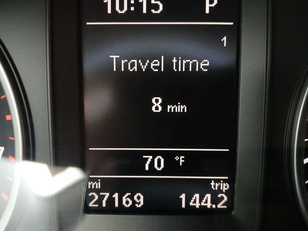 Used 2015 Gray Volkswagen SEL image 17