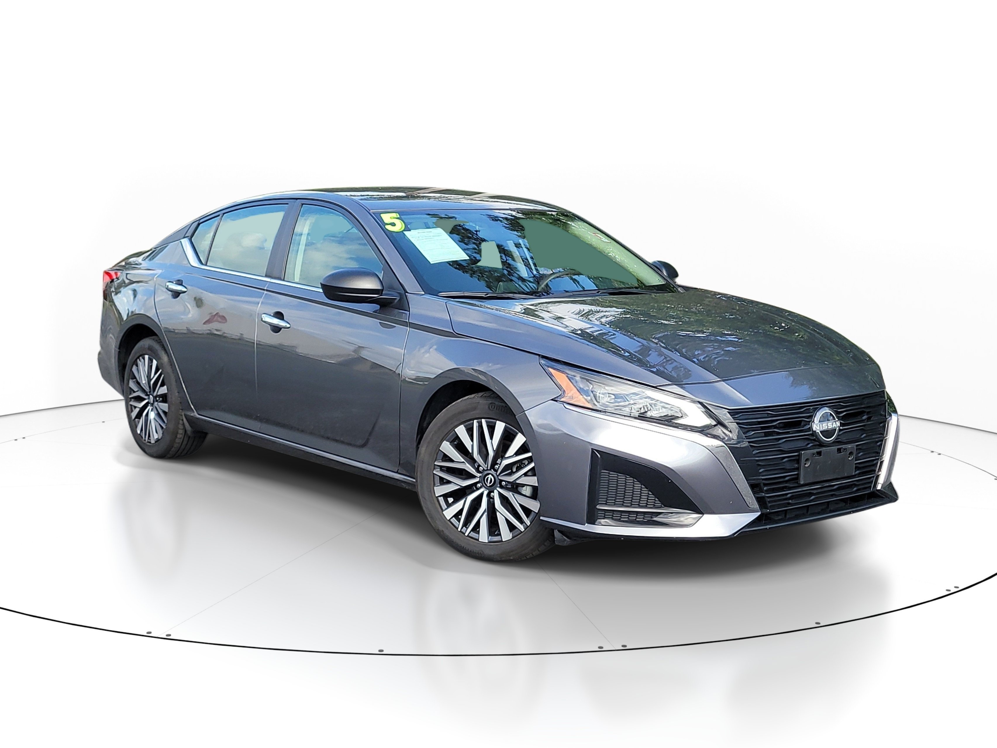 Used 2025 Gun Metallic Nissan SV image 1
