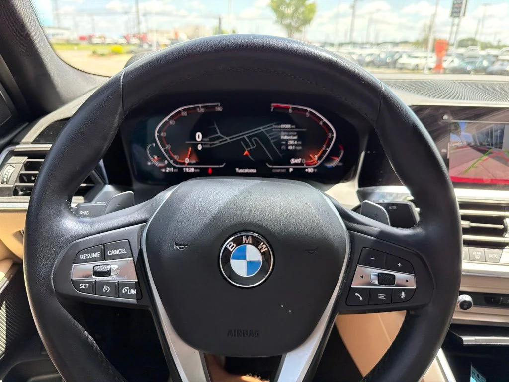 Used 2022 Red BMW 330i image 17