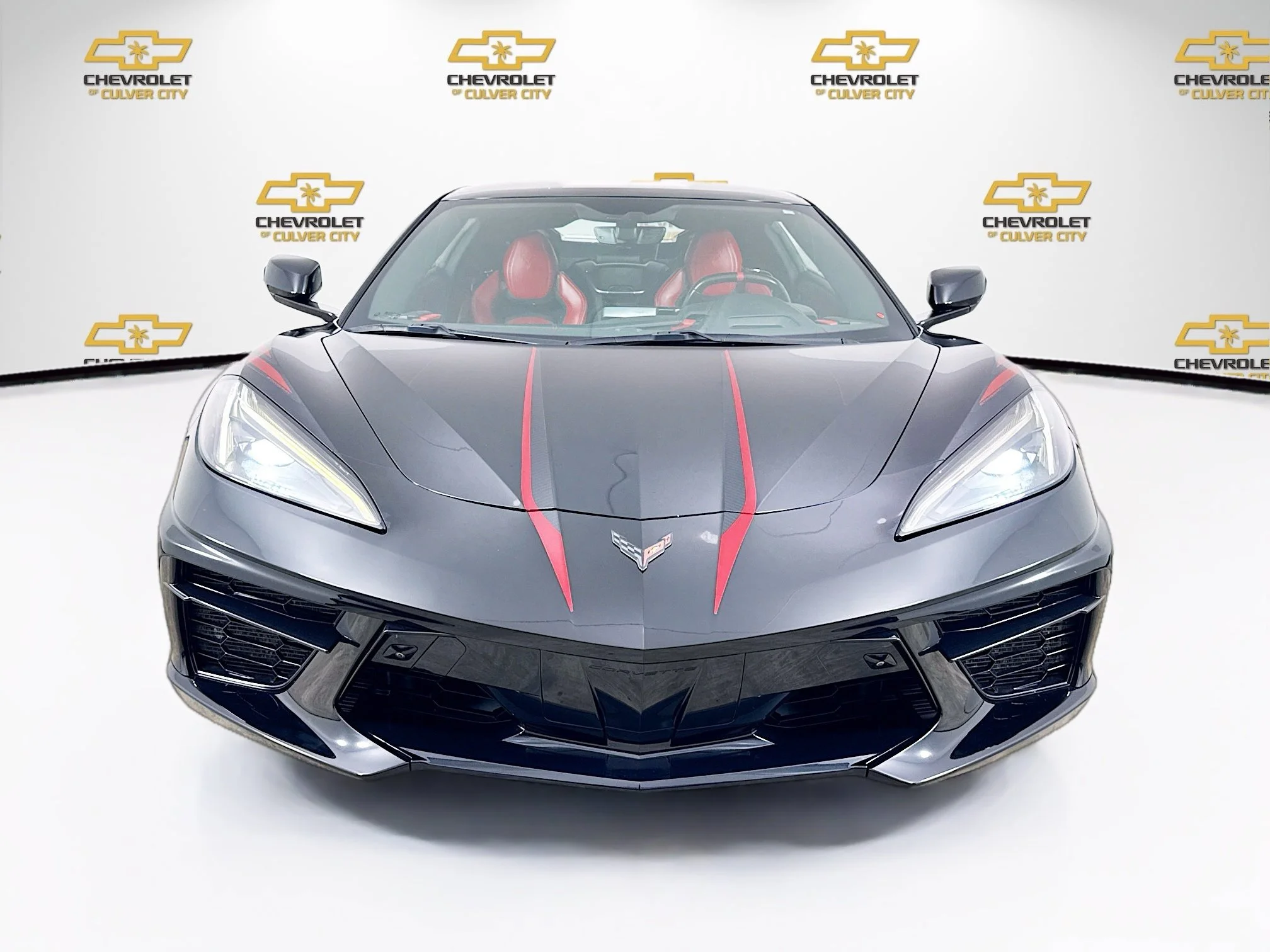 Used 2022 Black Chevrolet 2LT image 2