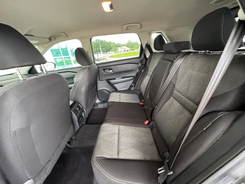 Used 2025 Gray Nissan SV image 19