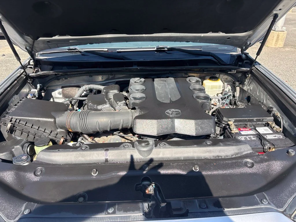 Used 2016 Silver Toyota SR5 image 11