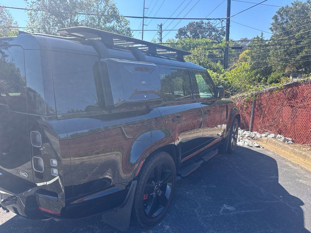 Used 2023 Black Land Rover X image 3