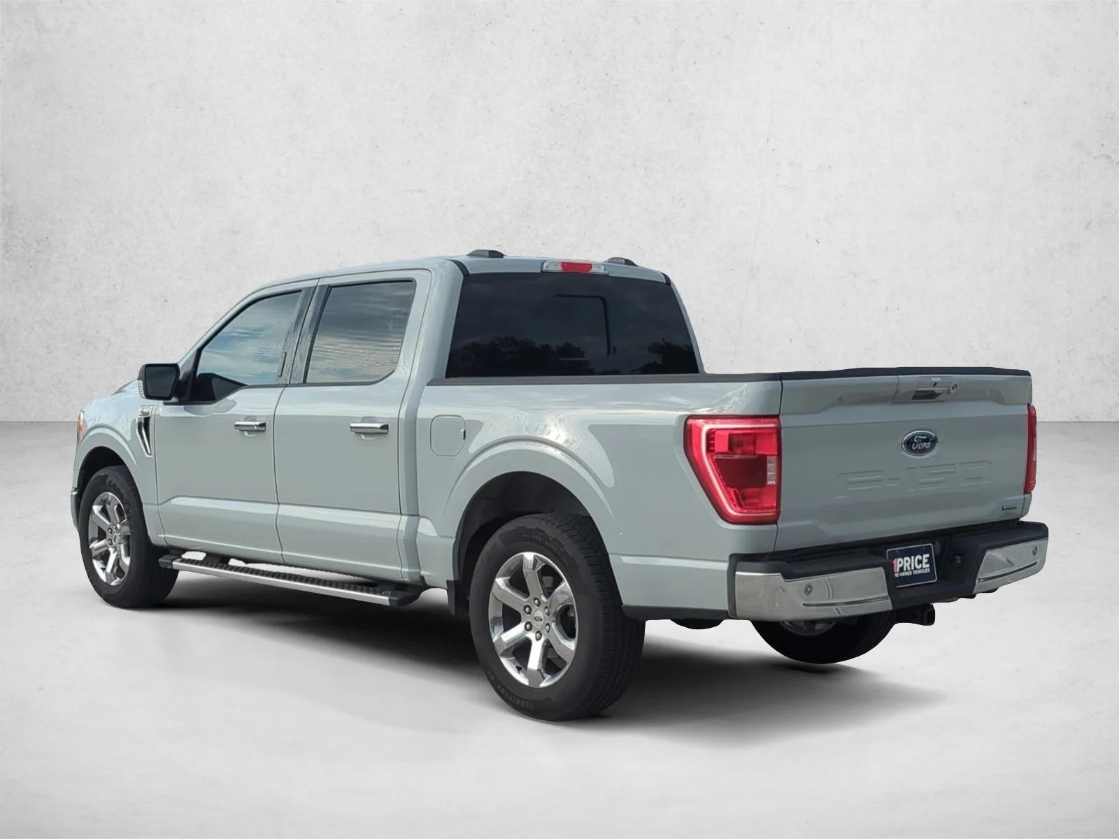 Used 2023 Avalanche Ford XLT image 7