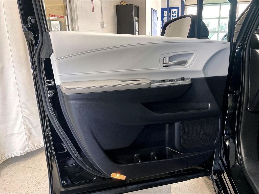 Used 2025 Black Toyota XLE image 9