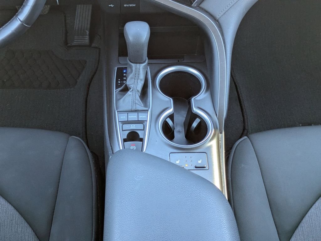 Used 2024 White Toyota LE image 15