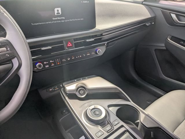 2025 Kia EV6 Light L/R - Photo 14