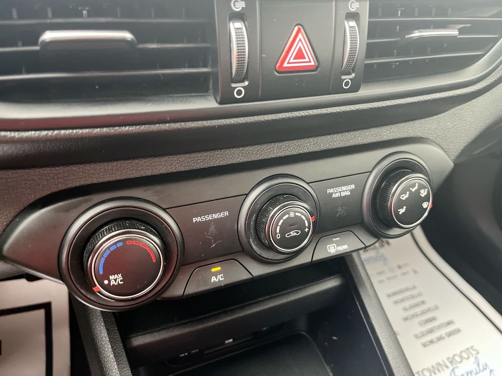 Used 2022 Gray Kia FE image 22