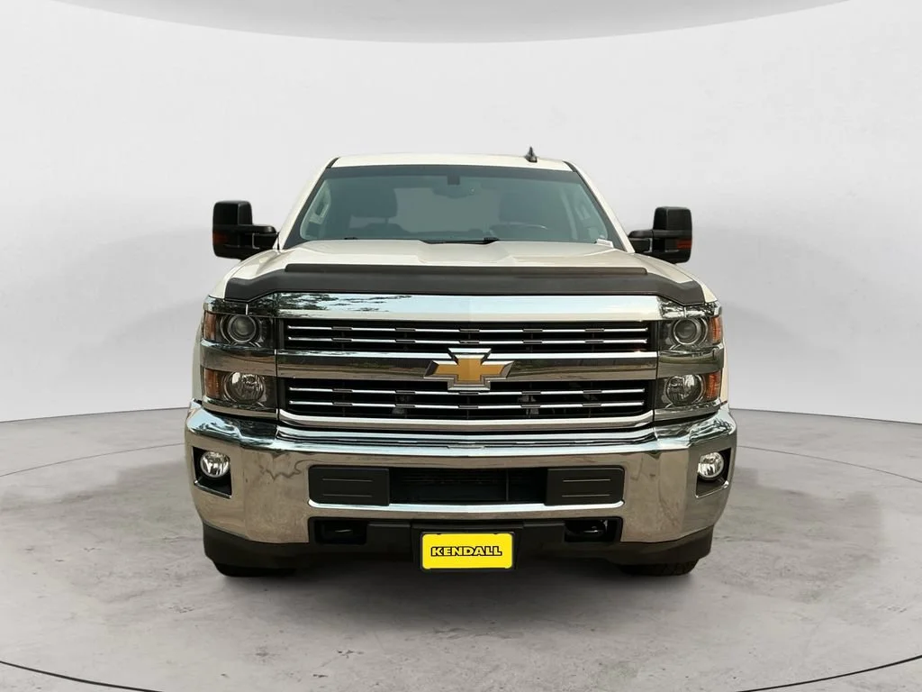 Used 2015 SUMMIT WHITE Chevrolet LT image 2