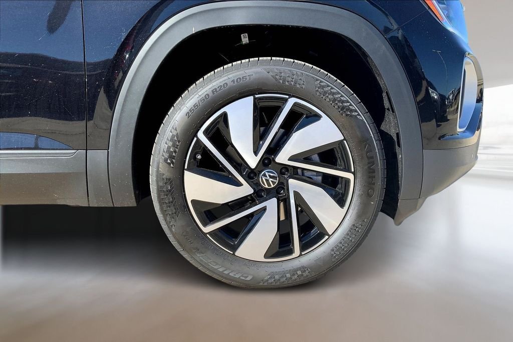 2026 Volkswagen Atlas SE w/Tech - Photo 12