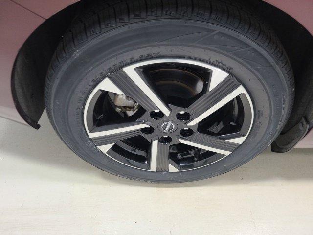 Photo 33