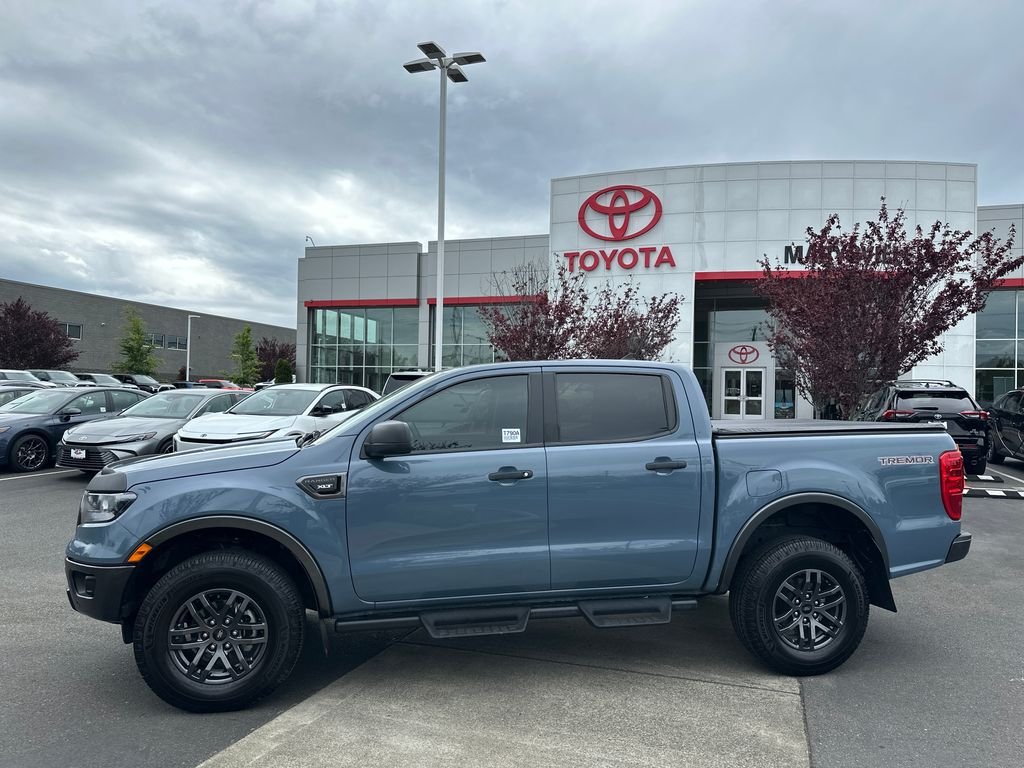Used 2023 Azure Gray Metallic Ford XLT image 2