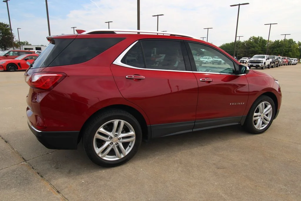 Used 2019 Cajun Red Tintcoat Chevrolet Premier image 5