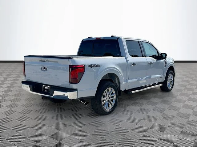 Used 2025 White Ford XLT image 5