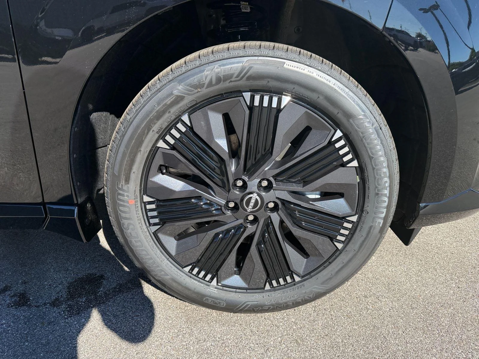 New 2026 Super Black Nissan Platinum image 31