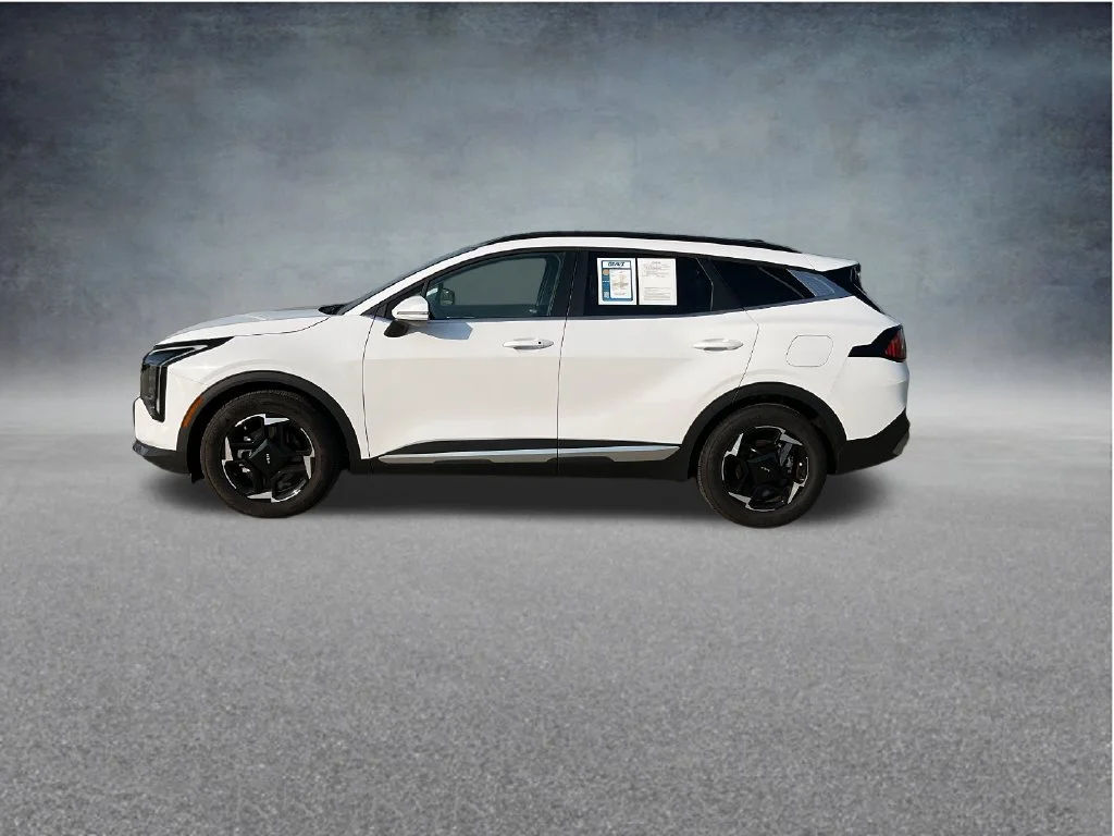 Used 2026 White Kia EX image 4