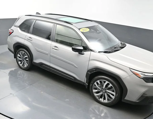 Used 2025 Beige Subaru Touring image 40
