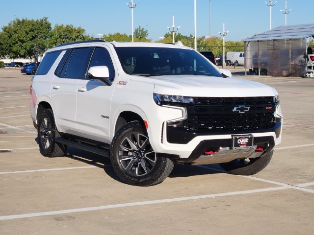 Used 2024 Summit White Chevrolet Z71 image 2