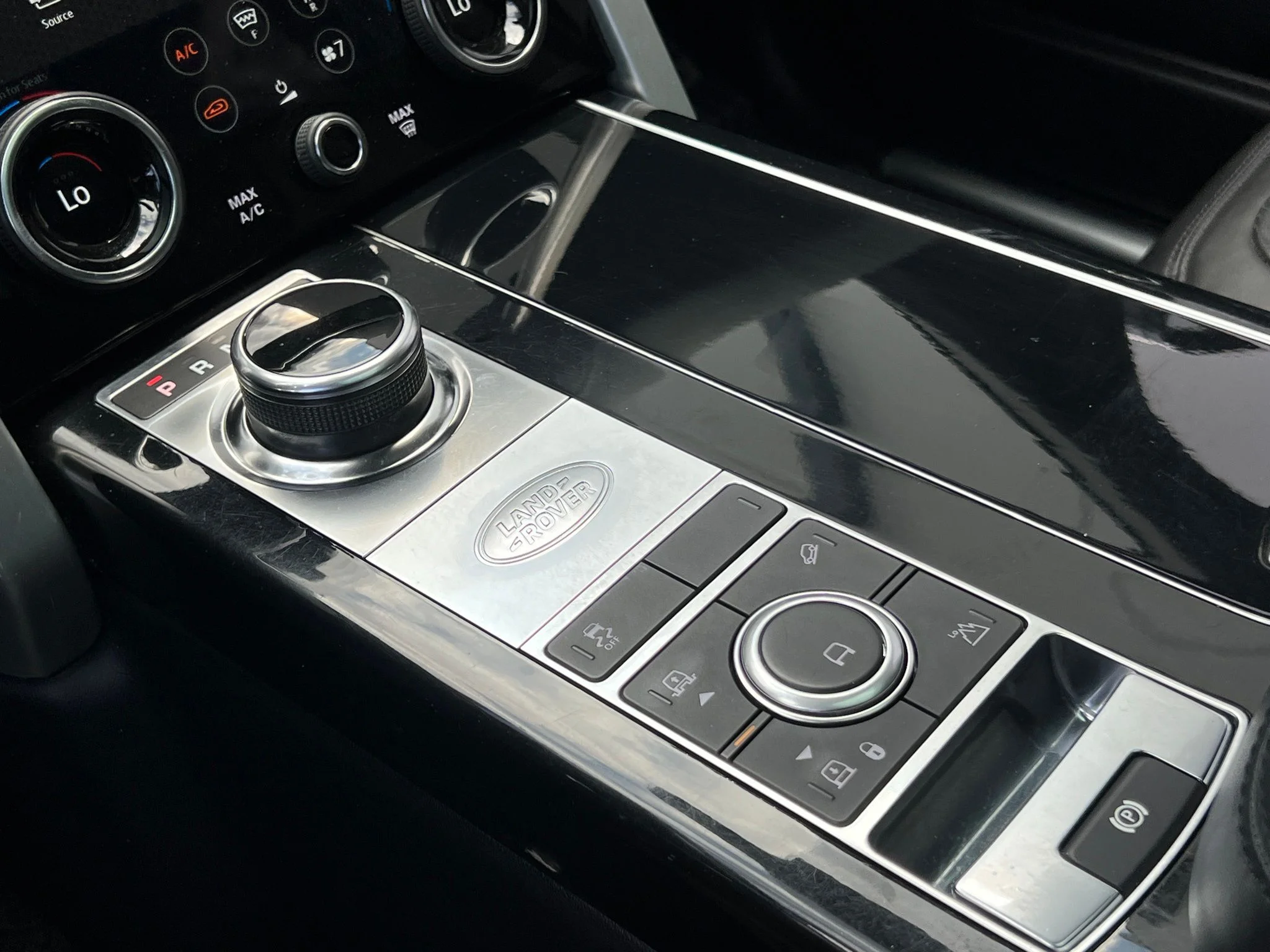 Used 2022 Gray Land Rover Westminster image 30
