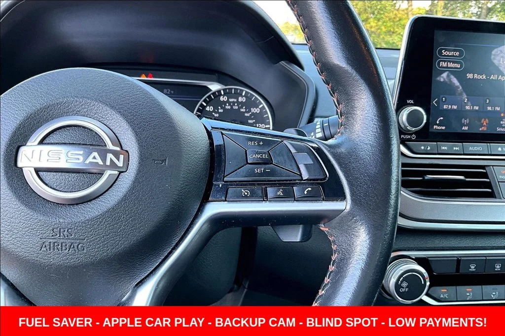 Used 2024 White Nissan 2.5 SR image 14