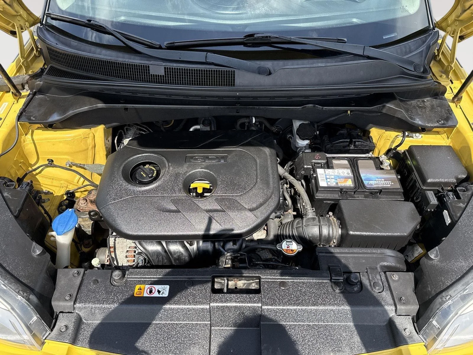 Used 2014 Solar Yellow Kia + image 29