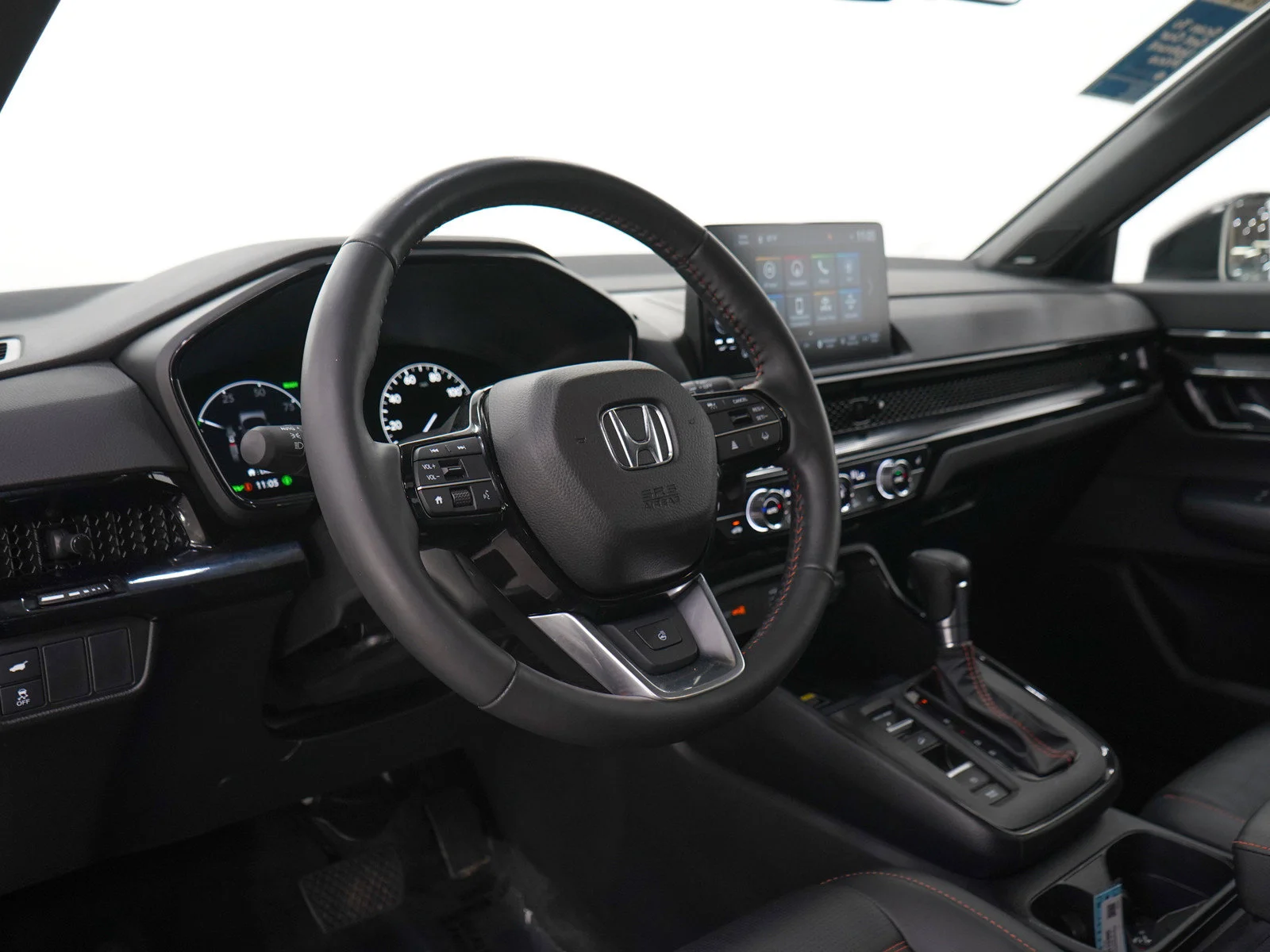 Used 2024 Silver Honda 5D WAGON HYBRID SPORT TOURING AWD image 26